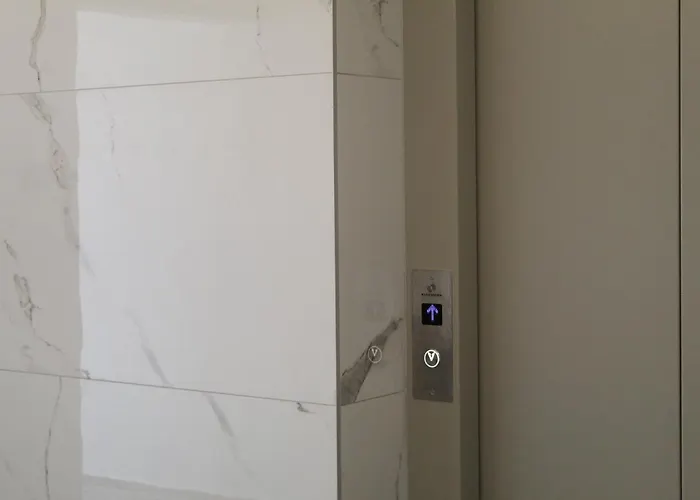 Zara Lux Panorama * Kragujevac